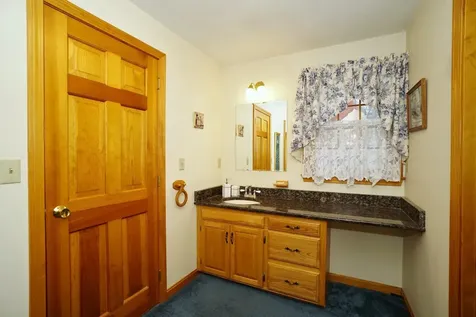 19 Fieldstone Drive Hampstead NH 03841