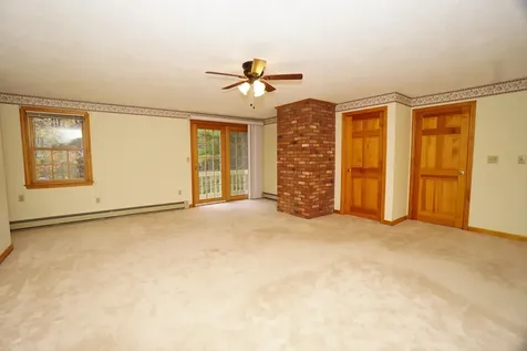 19 Fieldstone Drive Hampstead NH 03841