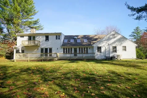 19 Fieldstone Drive Hampstead NH 03841