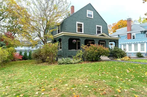 256 N Bay Street Manchester NH 03104