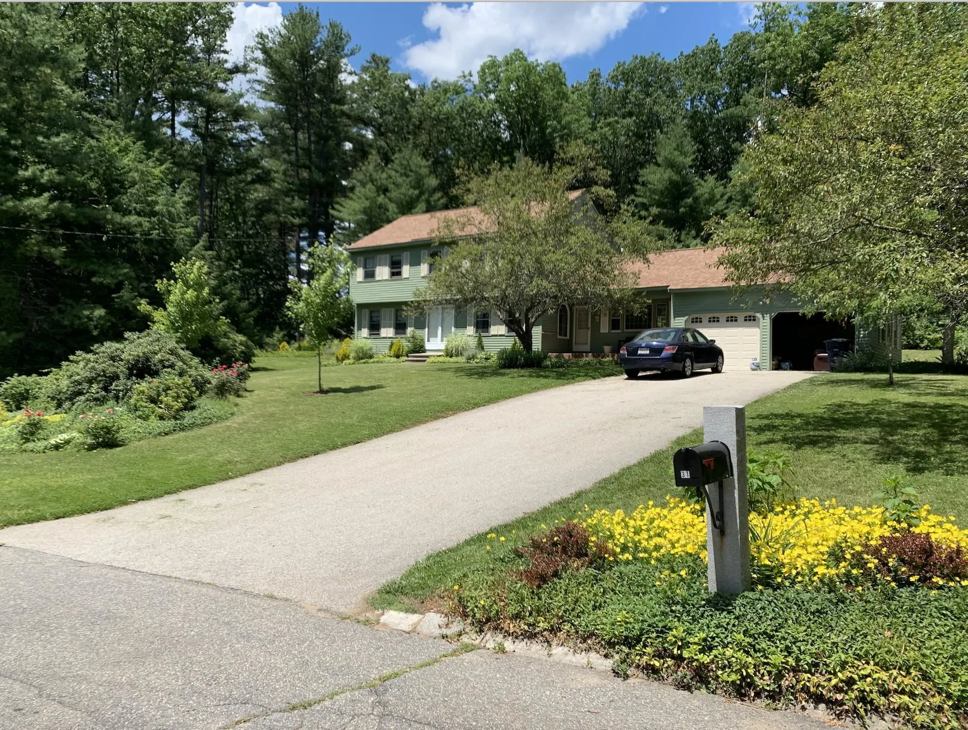 31 Todd Road Nashua NH 03064
