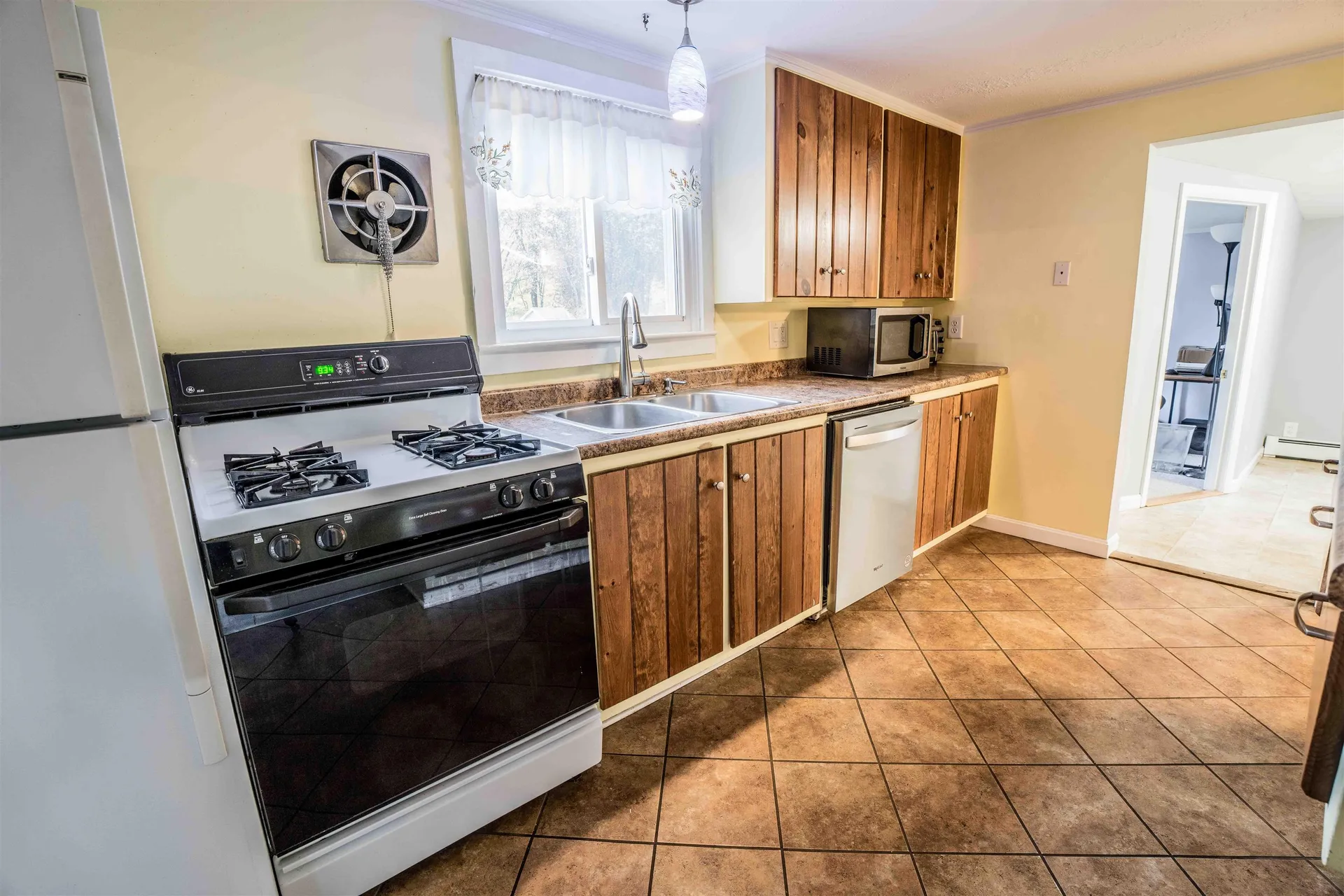 26 Sargent Street Northfield NH 03276