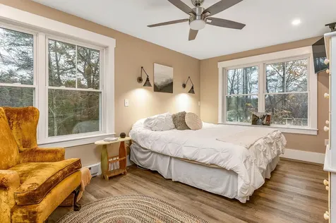 759 Long Shores Drive Barrington NH 03825