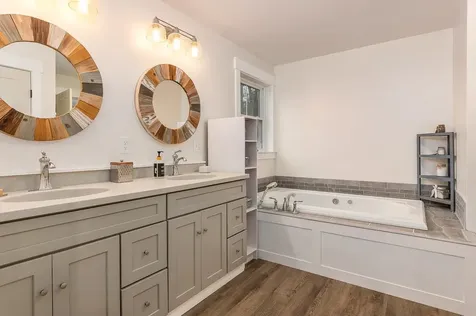 759 Long Shores Drive Barrington NH 03825