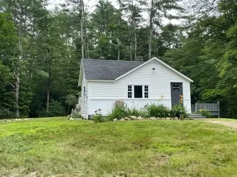 6 Morgan Lane Sutton NH 03260