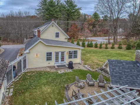 3 Amesbury Road Newton NH 03858