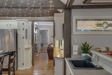 3 Amesbury Road Newton NH 03858