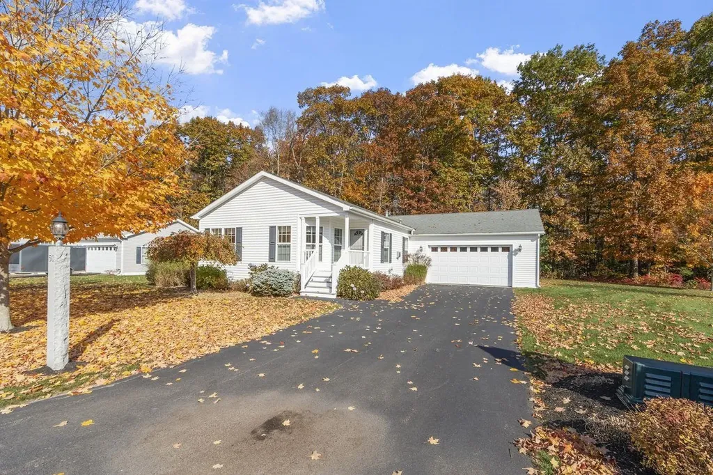50 Aspen Way North Hampton NH 03862