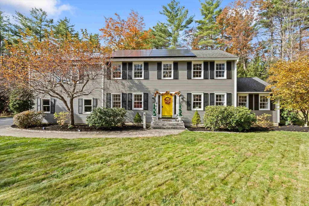 7 Taylor Drive Brookline NH 03033