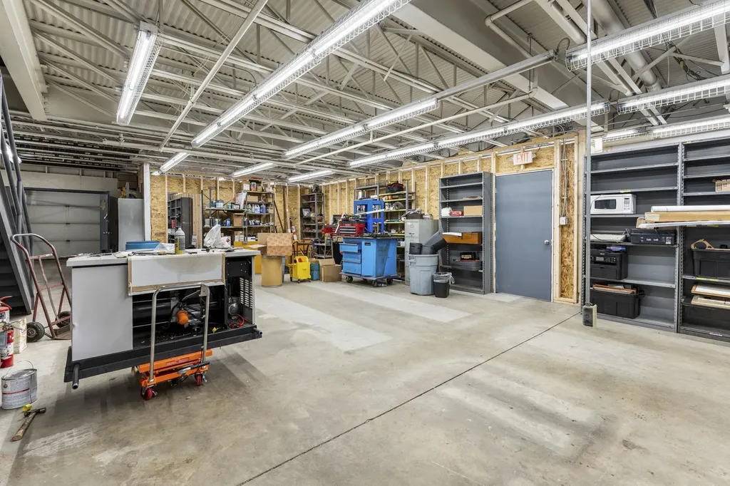 166 W Main Street Hillsborough NH 03244