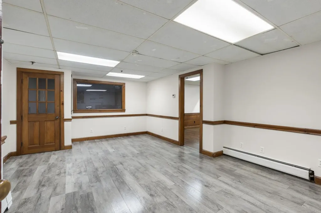 166 W Main Street Hillsborough NH 03244