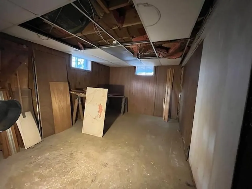 32 Sugar House Road Dover VT 05356