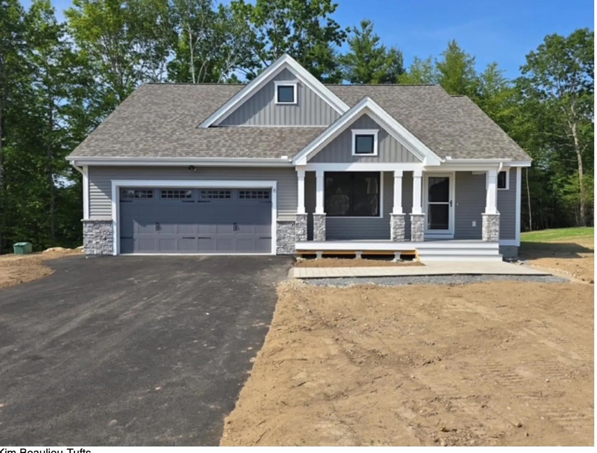 6 Taylor Circle Brentwood NH 03833