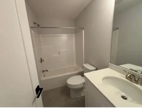 4 Taylor Circle Brentwood NH 03833