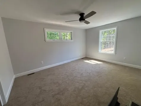 4 Taylor Circle Brentwood NH 03833