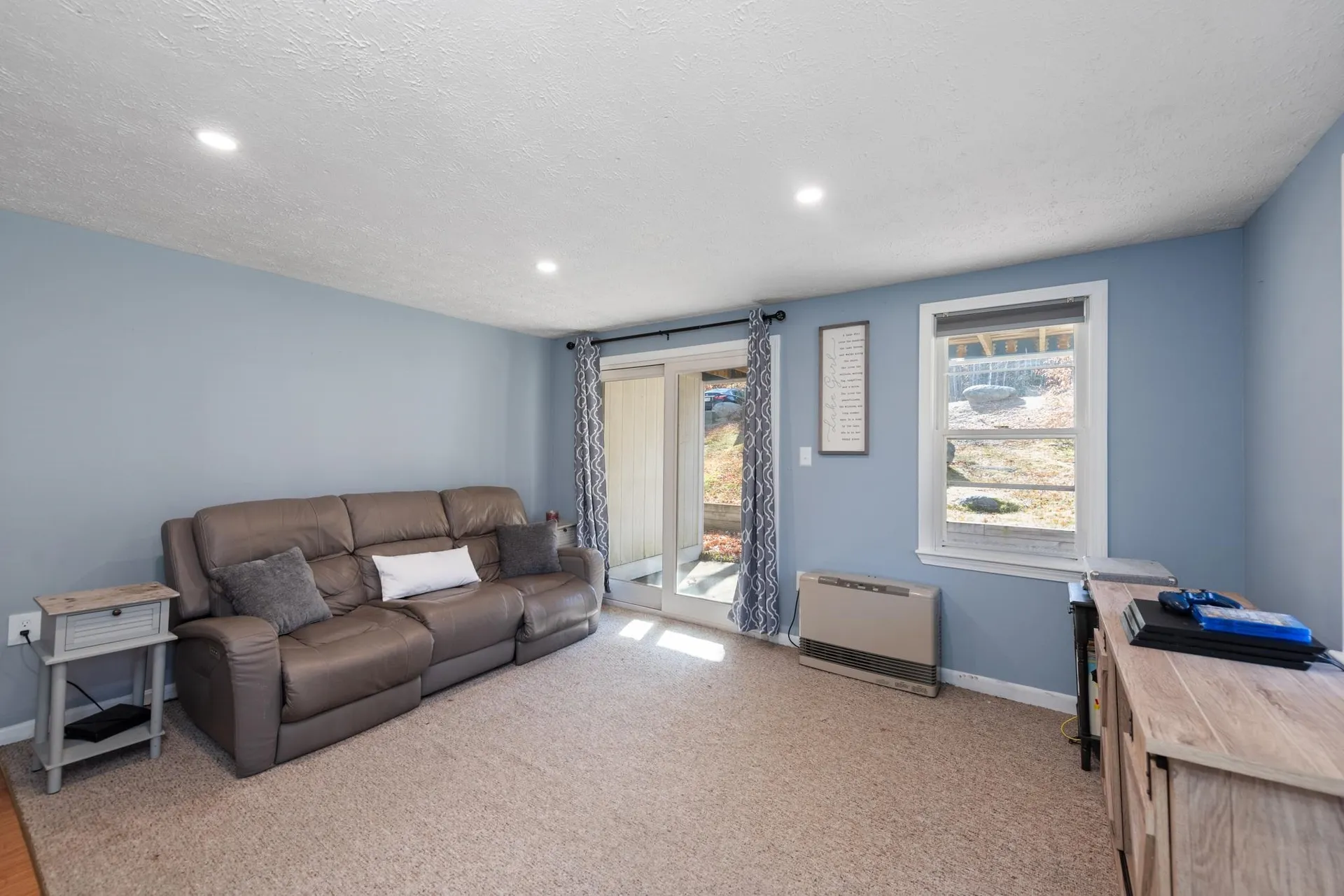 32 Plaza Village Road Plymouth NH 03264