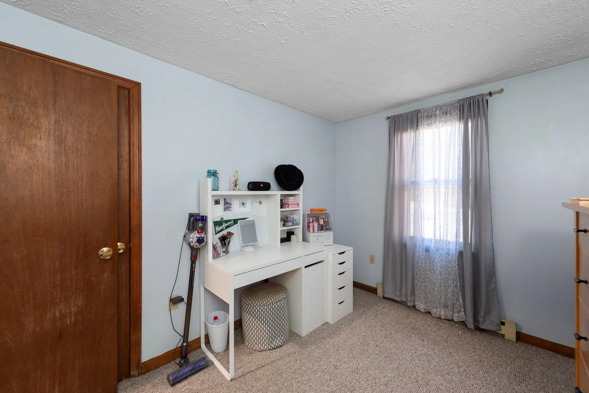 32 Plaza Village Road Plymouth NH 03264