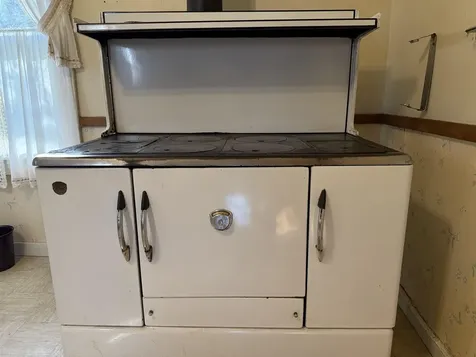 3648 West Proctor Road Rutland Town VT 05701