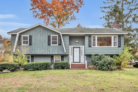 29 Townsend Avenue Salem NH 03079