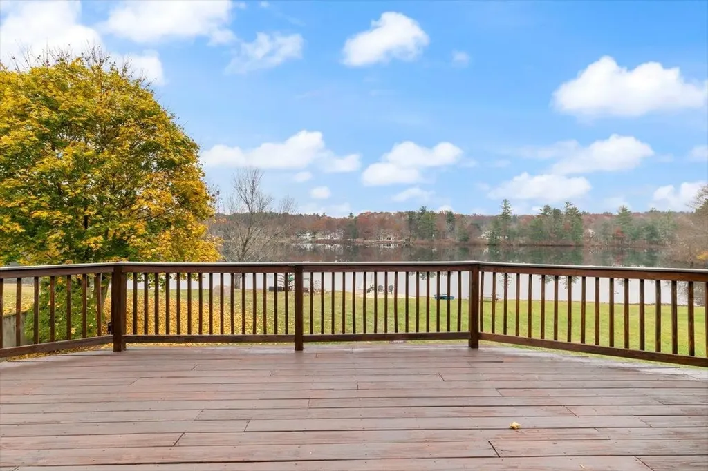 158 N Main Street Salem NH 03079