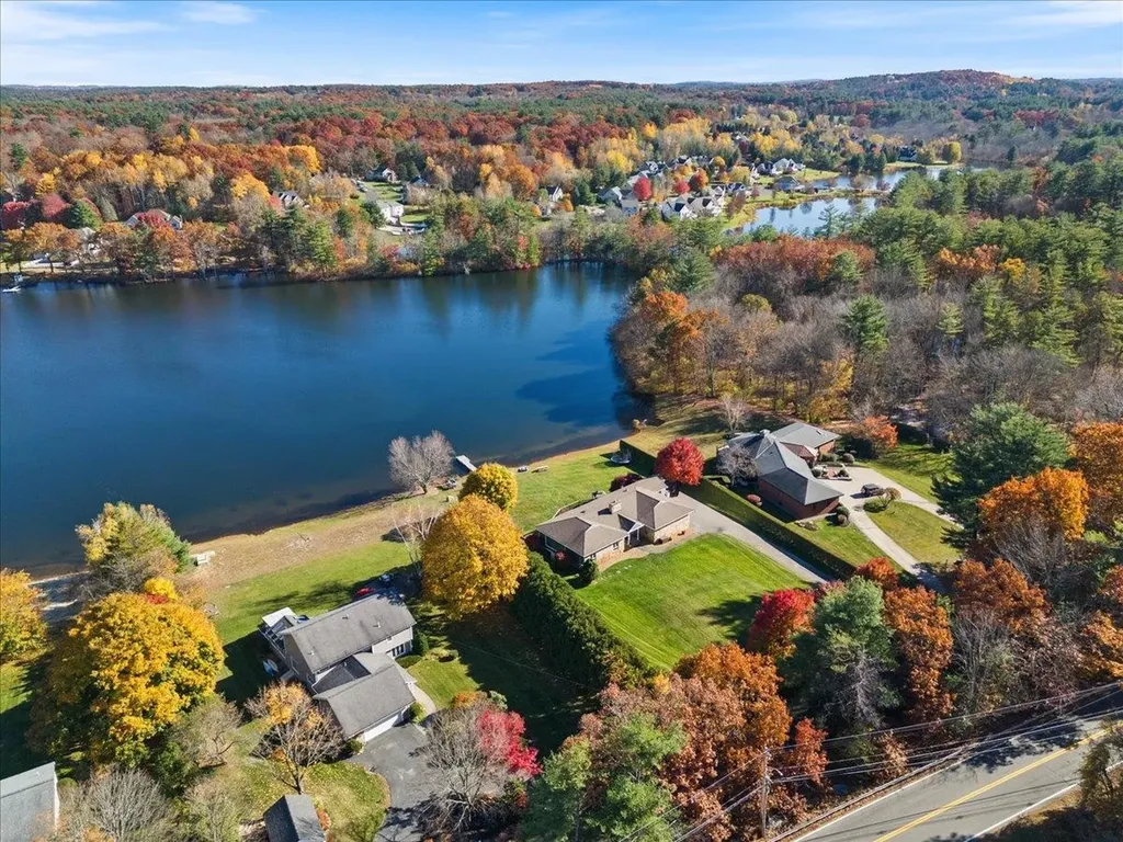 158 N Main Street Salem NH 03079