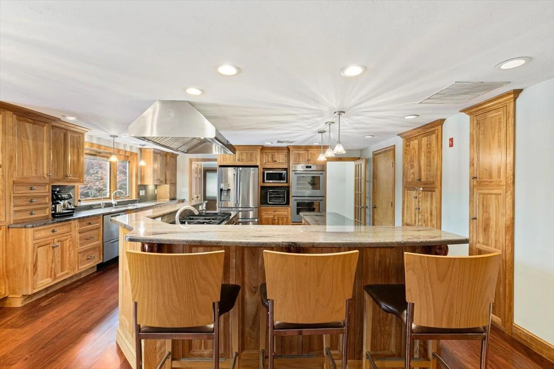 158 N Main Street Salem NH 03079