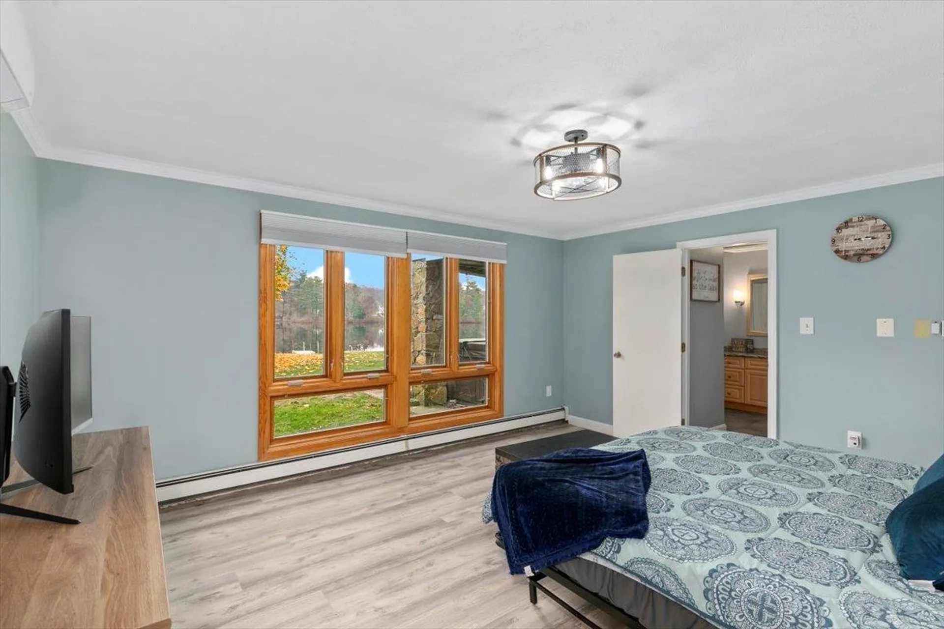 158 N Main Street Salem NH 03079