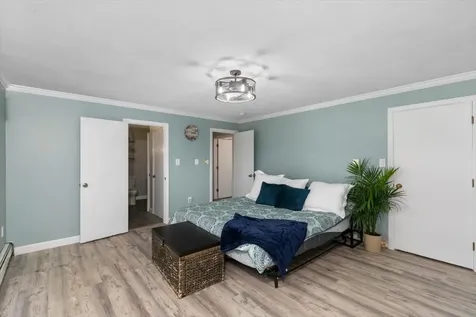 158 N Main Street Salem NH 03079