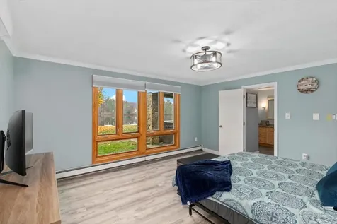 158 N Main Street Salem NH 03079