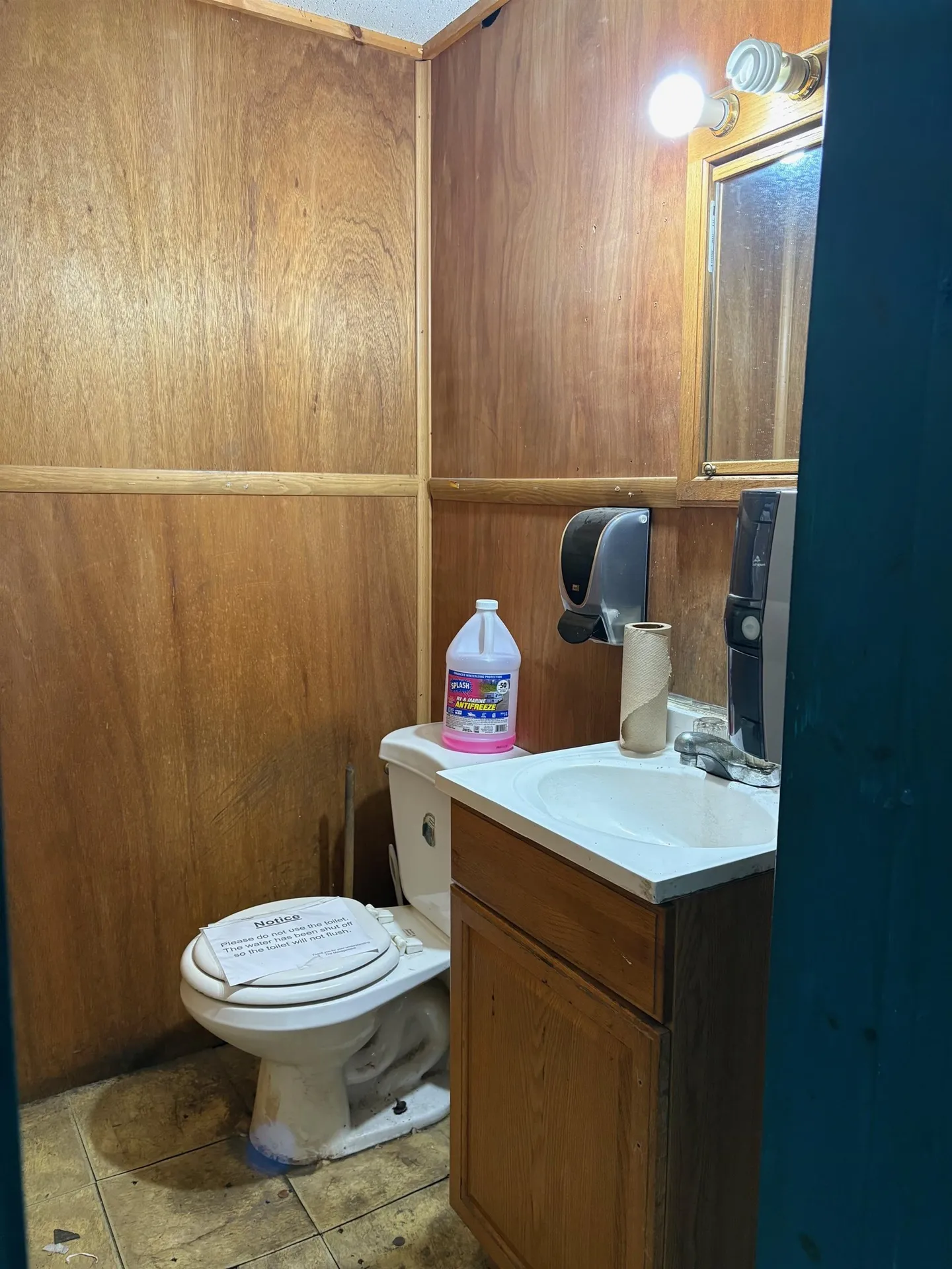 192 Railroad Street St. Johnsbury VT 05819