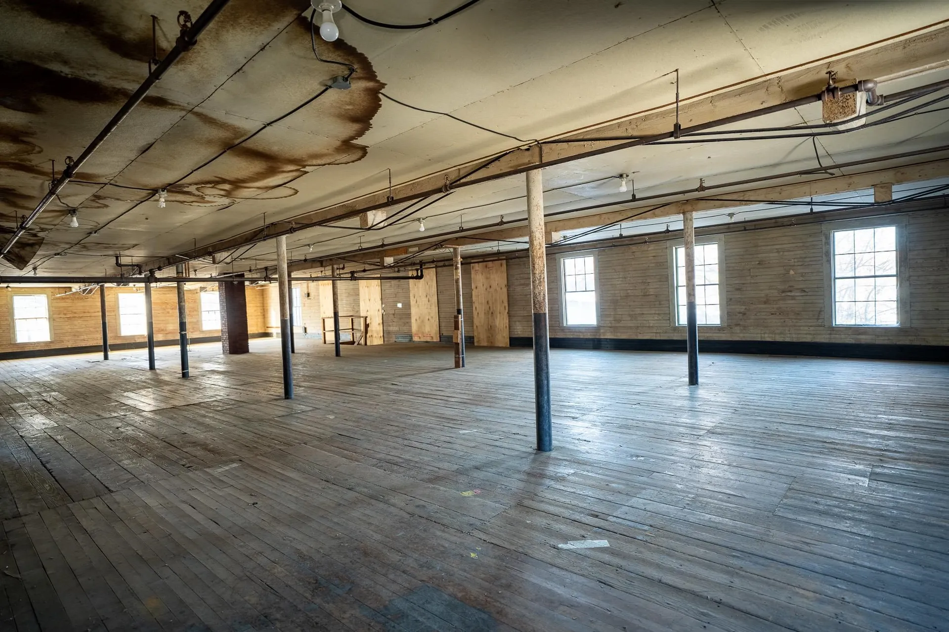 192 Railroad Street St. Johnsbury VT 05819