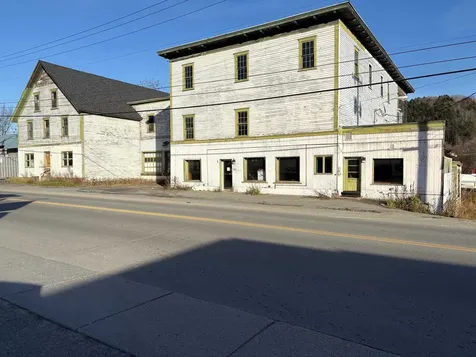 192 Railroad Street St. Johnsbury VT 05819