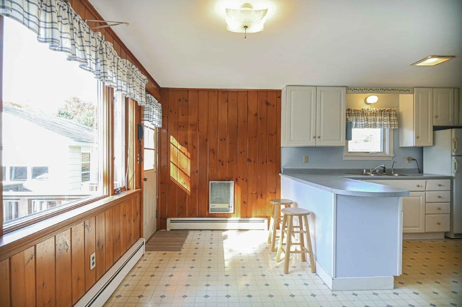 36 Governor Hill Road Eliot ME 03904