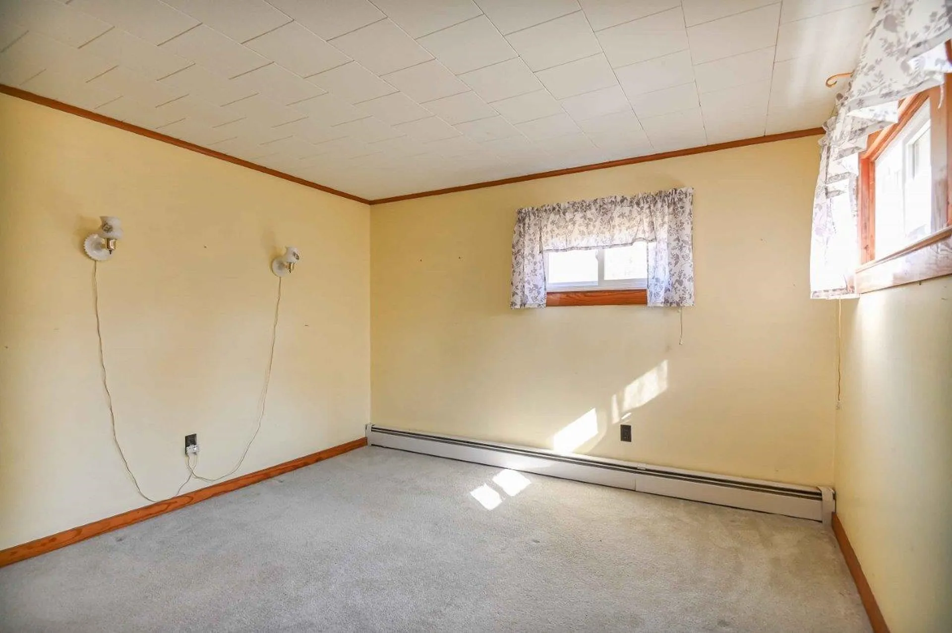 36 Governor Hill Road Eliot ME 03904