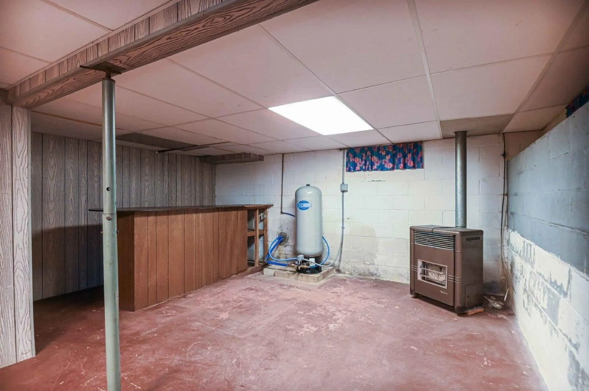 36 Governor Hill Road Eliot ME 03904