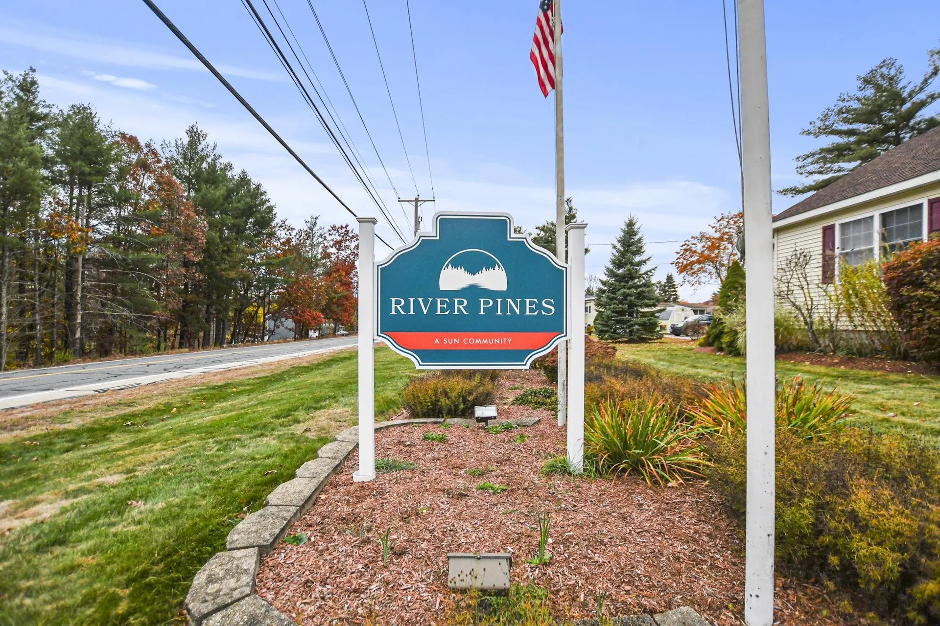 28 Sunrise Trail Nashua NH 03062