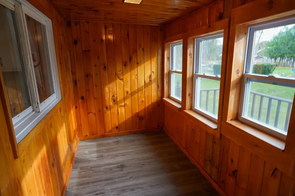 15 Walnut Street St. Albans City VT 05478