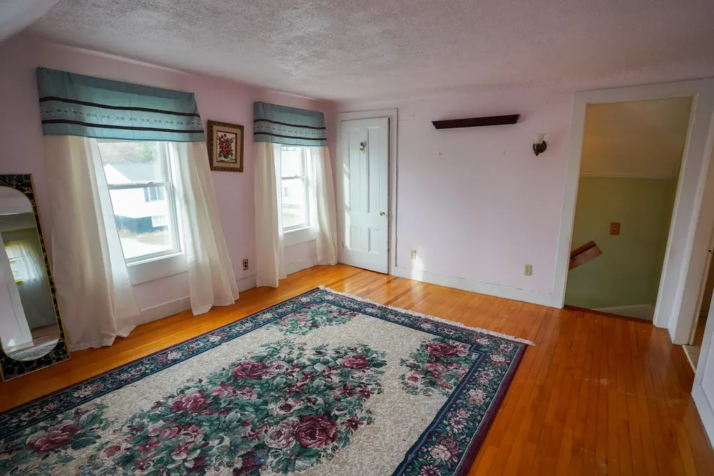 15 Walnut Street St. Albans City VT 05478