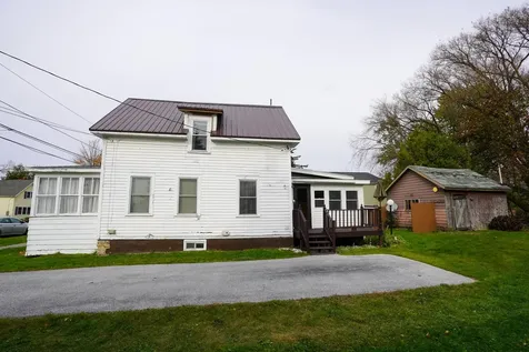 15 Walnut Street St. Albans City VT 05478