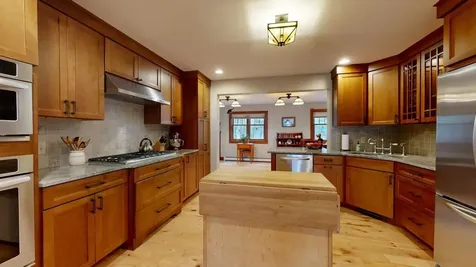254 Overlake Drive Georgia VT 05454