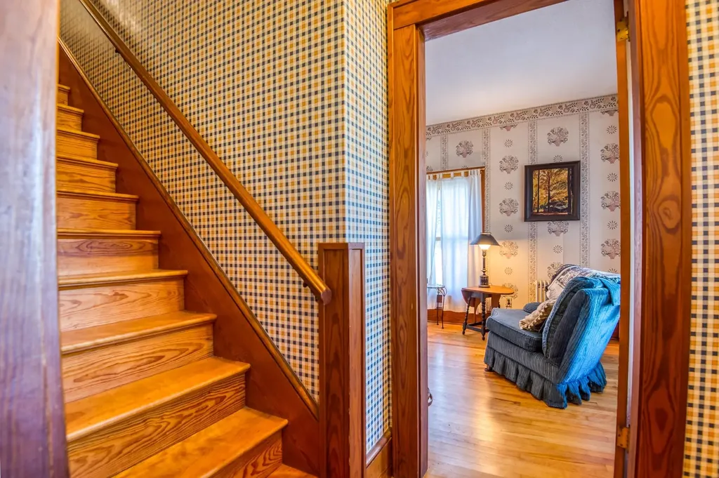 818 Concord Avenue St. Johnsbury VT 05819