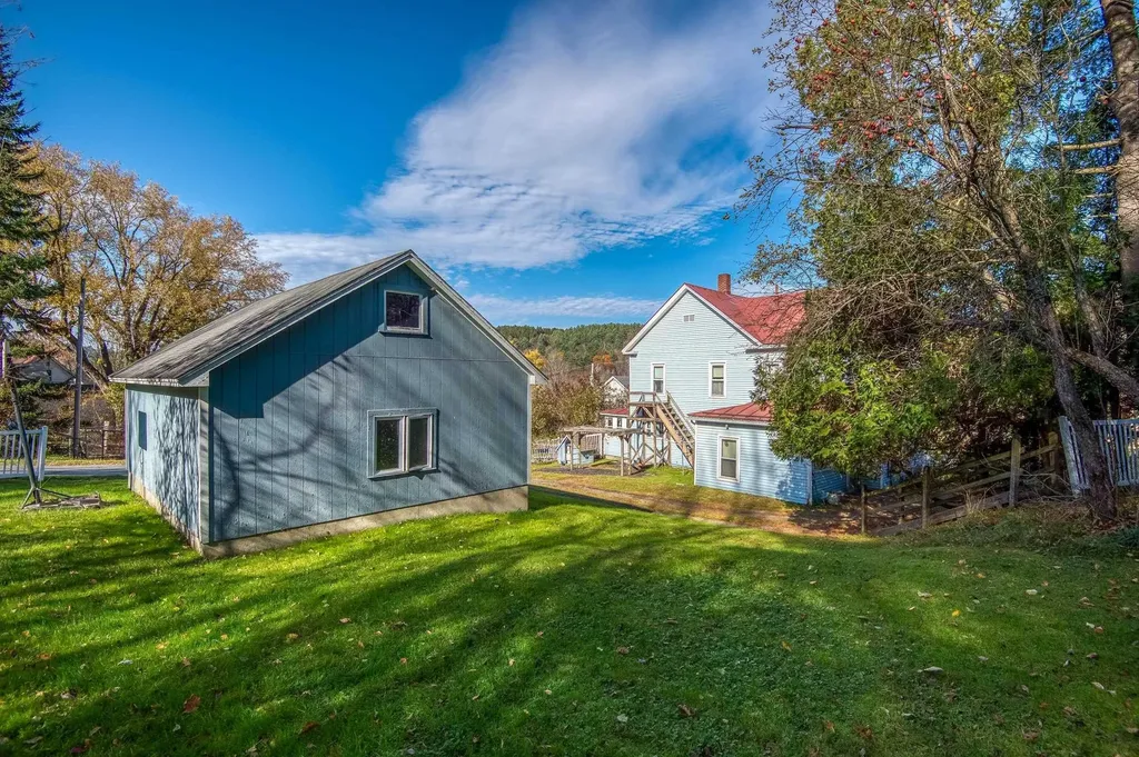 818 Concord Avenue St. Johnsbury VT 05819