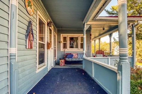 818 Concord Avenue St. Johnsbury VT 05819