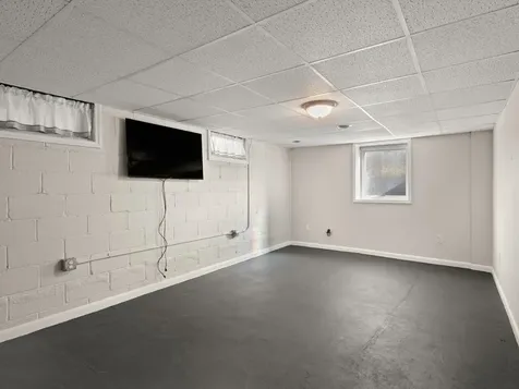 38 Cortland Avenue South Burlington VT 05403
