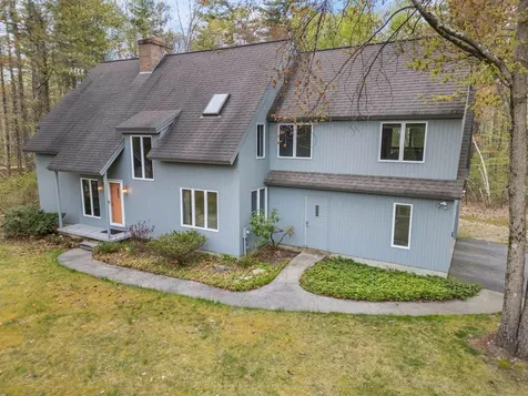 91 Hills Road Auburn NH 03032