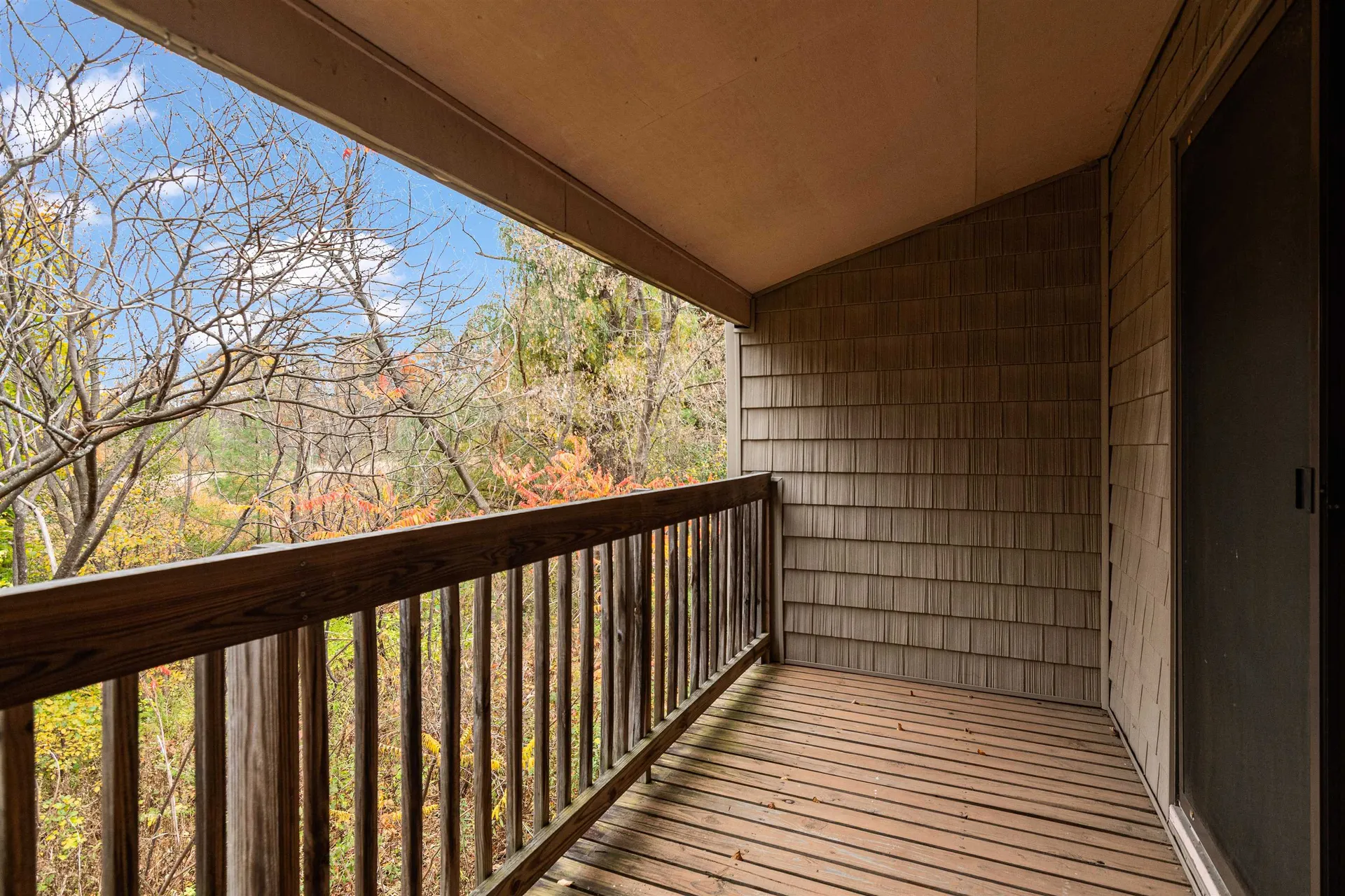 90 Hawthorne Circle South Burlington VT 05403