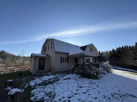 5371 Noyestar Road Walden VT 05836
