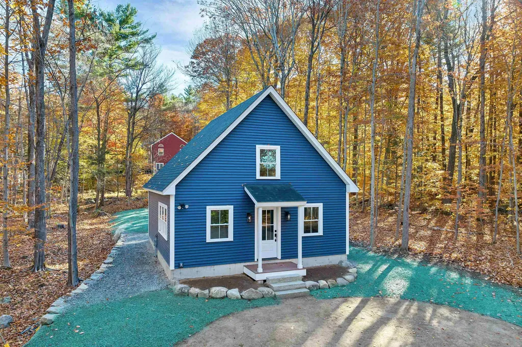 13 Ethan Allen Road Tuftonboro NH 03816
