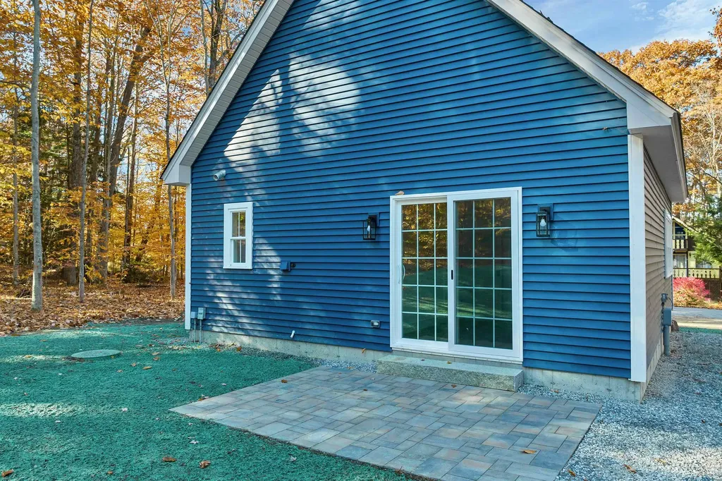 13 Ethan Allen Road Tuftonboro NH 03816