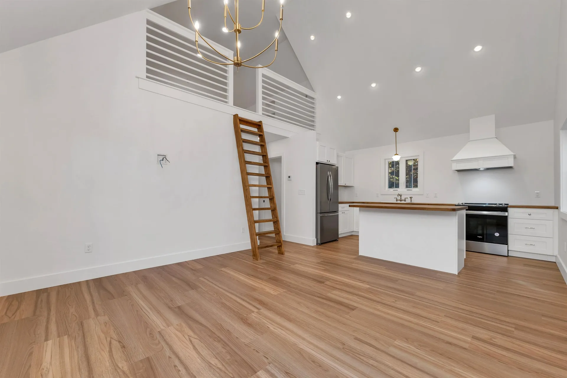 13 Ethan Allen Road Tuftonboro NH 03816